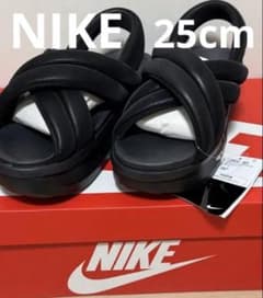 【新品】NIKE ブラック スポーツサンダル FJ5029-003のサムネイル