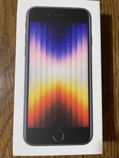 Apple iPhone SE3 ミッドナイトのサムネイル