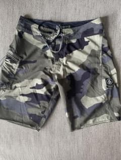 volcomのサムネイル
