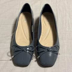 Clarks クラークス ウブリー15ステップ ネイビーパテントのサムネイル