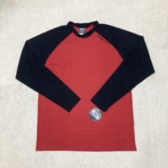 新品　オークリー　アンダーシャツ　ストレッチ　レッド　ブラック　LLサイズ相当