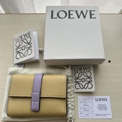 LOEWE 三つ折り財布 イエローラベンダー - メルカリ