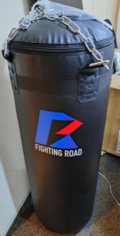 新品】【送料込】FIGHTING ROAD サンドバッグ 本体 - メルカリ