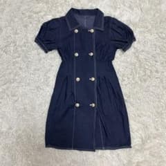 michellMacaronネイビー 半袖 ミニワンピース 金ボタンのサムネイル