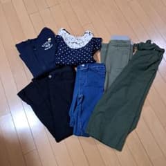6点まとめ売り130～150size　ボトム&トップスのサムネイル