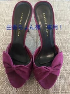 美品♡CHARLES &KEITH チャールズ&キース 秋冬 ミュール サンダルのサムネイル