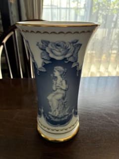 【希少・美品】大倉陶園 OKURA 金彩薔薇 女神 フラワーベースのサムネイル