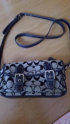 COACH　ショルダーバッグのサムネイル