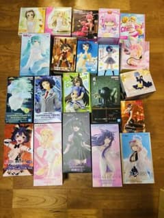 「新品・未開封」美少女フィギュア まとめ売り 21点セットのサムネイル