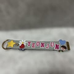 TXT ヨンジュン ネームタグ ハンドメイドのサムネイル