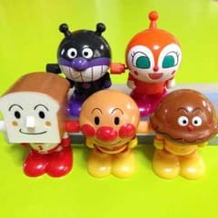 アンパンマンぜんまいおもちゃのサムネイル
