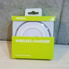 サムスン ワイヤレス充電器のサムネイル