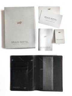 オリバー様専用です。新品 BRAUN BUFFEL パスポートケースのサムネイル
