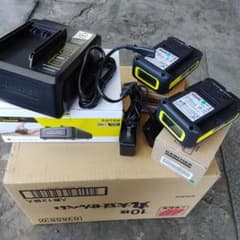 ケルヒャー　18V急速充電器　バッテリー2個セットのサムネイル