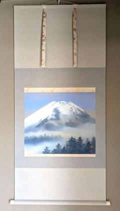 富士山の日本画 掛け軸 木製ケース付き 富士山の日本画 掛け軸 木製ケース付き 富士山の日本画 掛け軸