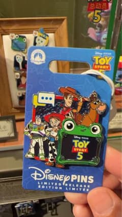 Disney Pins Toy Story 5 ピンバッジ