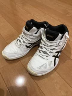 アシックス　バスケットシューズのサムネイル