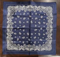 Bon Vieux オリジナル バンダナ柄ネッカチーフ　#ネイビー Bon Vieux オリジナル バンダナ柄ネッカチーフ #ネイビー - メルカリ