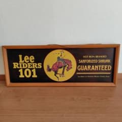 Lee RIDERS 101 木製フレーム 看板のサムネイル