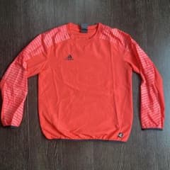 adidas 赤のようなオレンジ色 ウィンドブレーカー 140 アディダスのサムネイル