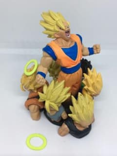 ドラゴンボールカプセル　ドラカプ　ボーナス　パーツ　超戦士たちの肖像のサムネイル