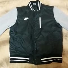 NIKE　ナイキ　　MA-1風　　値引きします！！のサムネイル