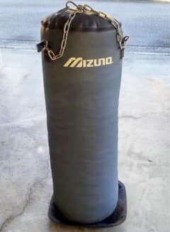 ミズノ サンドバッグ（チェーン付き） 日本製 日本製 ミズノ サンドバッグ（チェーン付き） - メルカリ