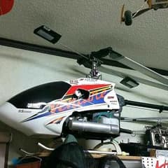 ラジコンヘリコプター60のサムネイル