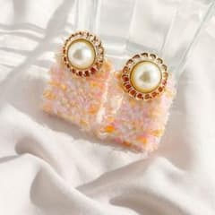 ハンドメイドピアス   ツイードピアス 入学式 卒業式のサムネイル
