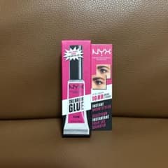 NYX THE BROW GLUE クリアのサムネイル