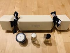 JO MALONE LONDON クリスマスクラッカー1のサムネイル