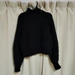 H&M ブラック タートルネック セーター Mのサムネイル