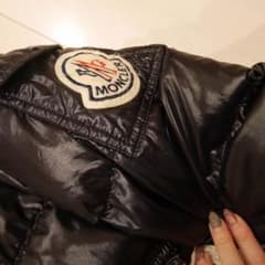 元¥153000モンクレのサムネイル
