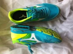 ミズノ ランニングシューズのサムネイル