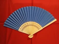 帝国繊維　株主優待　竹製扇子と収納ケース　専用箱入りのサムネイル