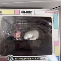 一番くじ SPY×FAMILY B賞 カードホルダー付きフィギュアのサムネイル