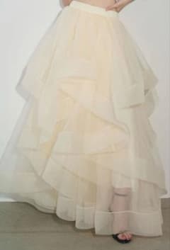 ANDREA&Co. AUBREY ボリュームフリルチュールスカート アイボリー