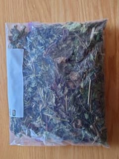 メナモミ　乾燥した葉　お茶などにのサムネイル