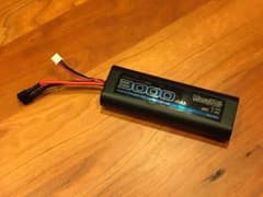 値下　ヨコモYOKOO　リポバッテリー 　3000mAh 25C 7.4Vのサムネイル