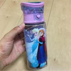 アナと雪の女王♡水筒のサムネイル