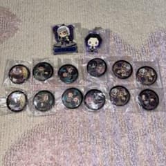 アニメキャラクター 缶バッジとキーホルダー 14個セット