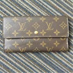 ルイヴィトン 三つ折り長財布 週末SALEのサムネイル