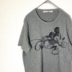 ユニクロ　半袖Tシャツ　Mサイズ　ミッキーのサムネイル
