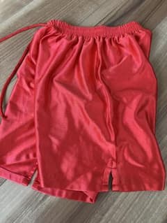 赤色 ハーフパンツ サイズ150のサムネイル