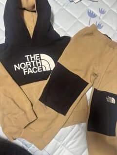 THE NORTH FACE パーカー パンツ黒/ベージュセットアップのサムネイル