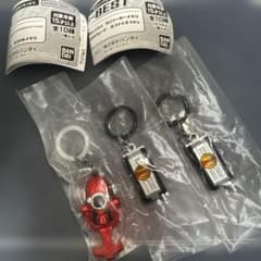 仮面ライダー めじるしアクセサリー4・BEST カブトゼクター・ファイズフォンのサムネイル