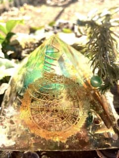龍神特化＆天照メモリー❣️✨ジュラ君龍神に❓オルゴナイト‼️✨お値下げ中のサムネイル