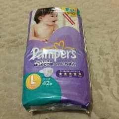 即購入可☆パンパース オムツのサムネイル