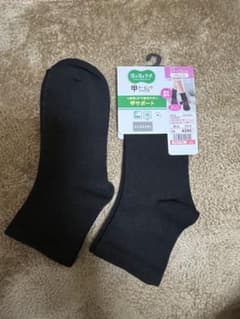 CLOSHI 中筒ソックス 黒 290円 2足セットのサムネイル