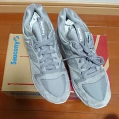 サッカニー saucony GRID9000 26cmのサムネイル